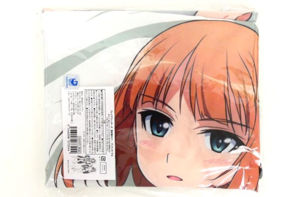 【買取実績】ブレイブウィッチーズ グンドュラ・ラル 抱き枕カバーをお売りいただきました！
